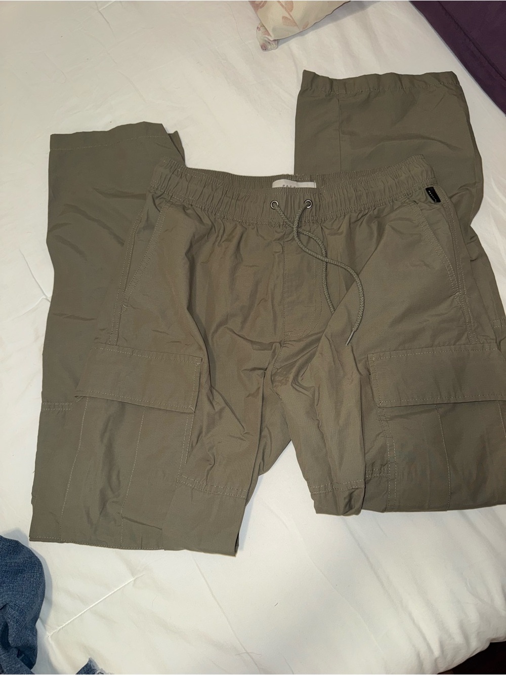 PacSun Men's Cargo Joggers in Olive Drab